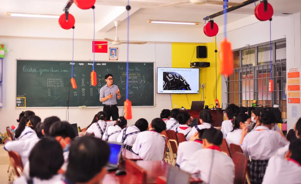 Phòng học sáng sủa